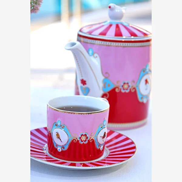 KIRMIZI/PEMBE MADALYON DESENLİ ÇAY FİNCANI