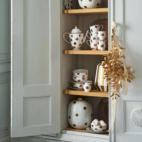Dot Delight  Metal Altın / Beyaz Vazo 23 cm   8721009906354